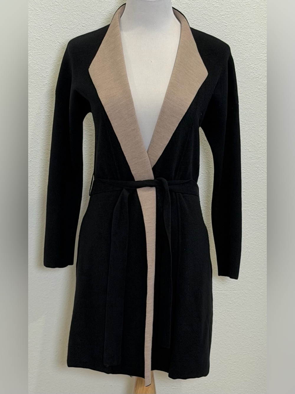 MM LaFleur O’Keeffe Sweater Coat Small Black Tan Wool Silk Cashmere Cardigan - Picture 3 of 10